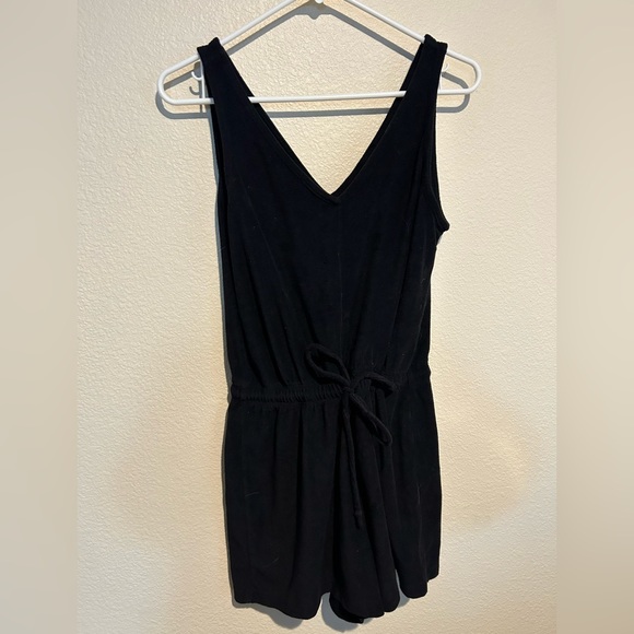 Old Navy back romper with tie waist Size: S - Picture 1 of 3